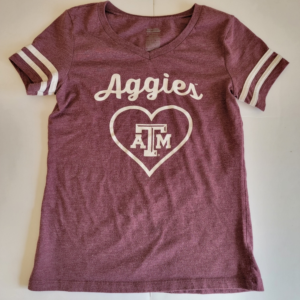 💚5/$20💚Texas A&M College Girl's V-Neck Tee Size Medium